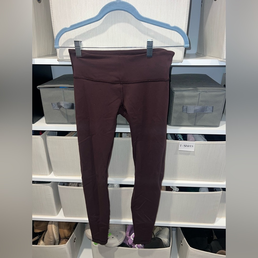 {Lululemon Low Rise Leggings}